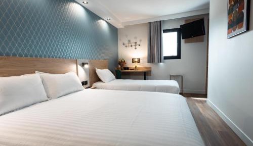 Superior Triple Room 
