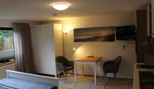Superior One-Bedroom Apartment