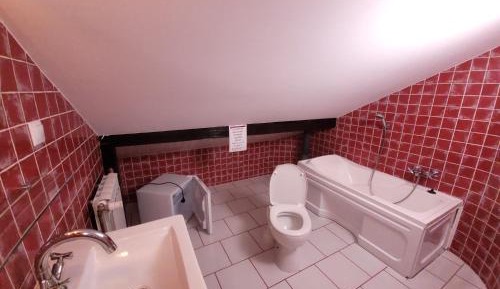 Triple Room with Bath
