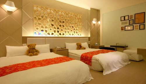 Deluxe Quadruple Room