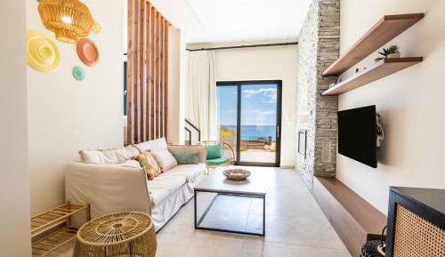 Deluxe Suite with Sea View