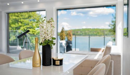 Penthouse Apartment