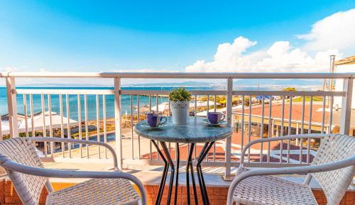 Studio with Sea View