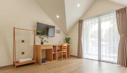 Deluxe Double Room with Balcony