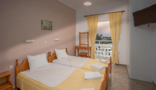 Twin Room with View