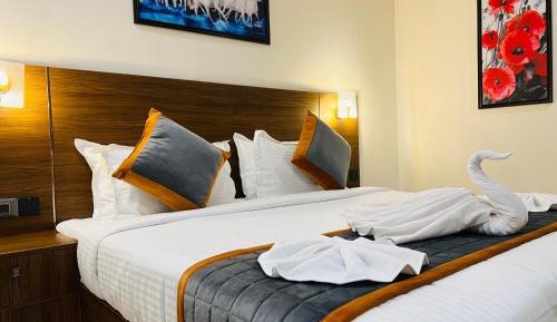 Double or Twin Room with Bathroom
