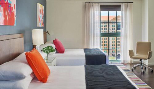 Guest room, 2 Double, City view