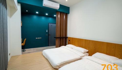 Japanese-Style Quadruple Room