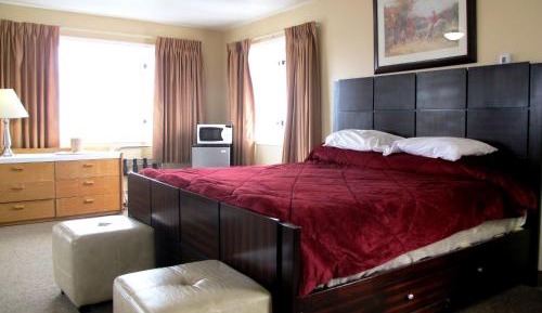 King Suite with Spa Bath