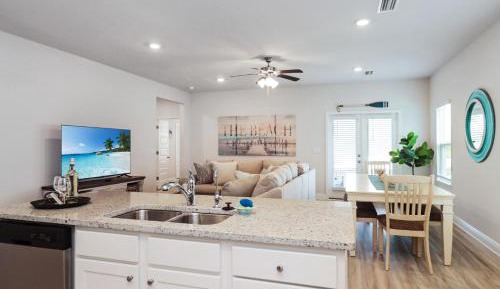 Four-Bedroom Holiday Home