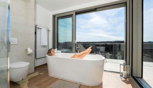 Sky Lodge