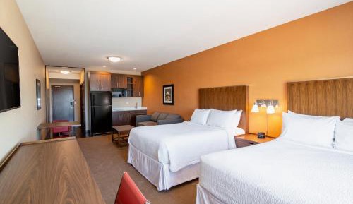 Guest room, 2 Queen, Sofa bed