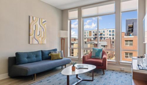 Two-Bedroom Apartment (Self Check-in with Virtual Front Desk)