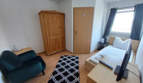 Economy Single Room