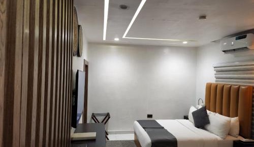 King Suite with Balcony