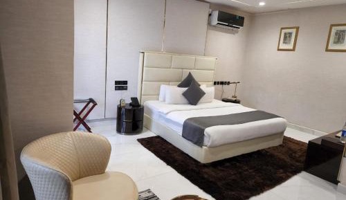 Standard Suite