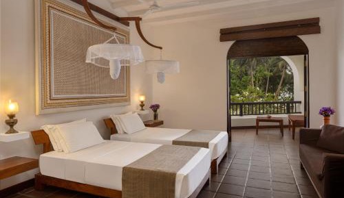Deluxe Room with All Meals and Treatments