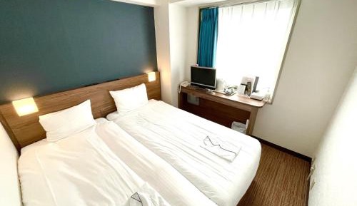 Small Twin Room