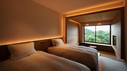 Twin Room with Bathroom
