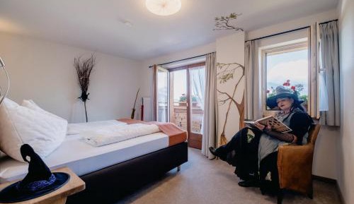 Double Room with Mountain View