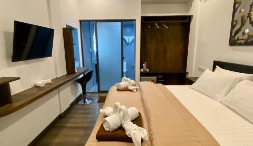 Deluxe Double or Twin Room with Garden View