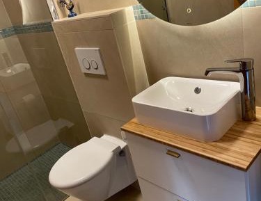 Large Double Room