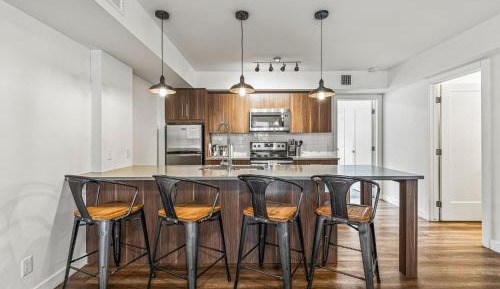 One-Bedroom Apartment - Self Check-In 