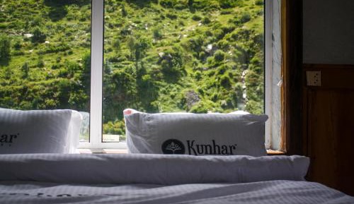 Deluxe Double Room with Balcony and Sea View