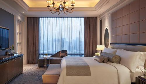 Premier Suite