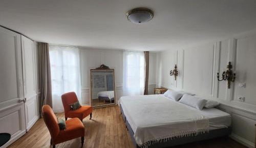 Deluxe King Studio