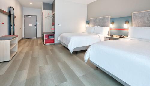 Standard Room with Two Queen Beds