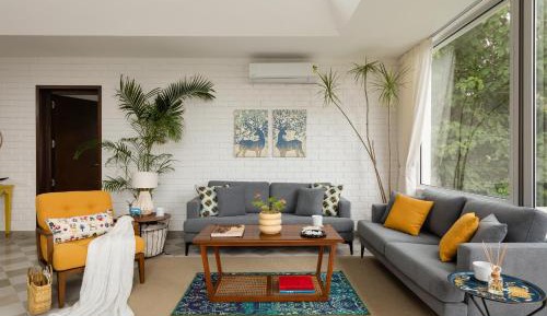 ElRosario |Designer Apt w/ skylight | Pool | wi-fi