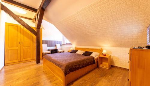 Double Room with Mountain View