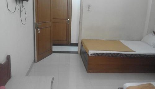 Basic Triple Room