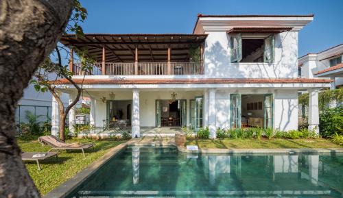 LaMosteiro| Modern Indo-Portuguese Villa | Assagao