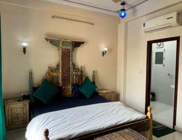 King Suite