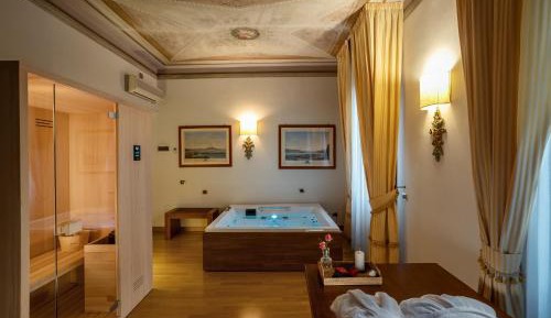 Executive Suite with Private Spa