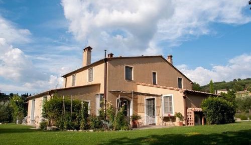 Seven-Bedroom Villa - Two Separate Buildings