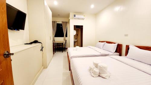 Classic Quadruple Room
