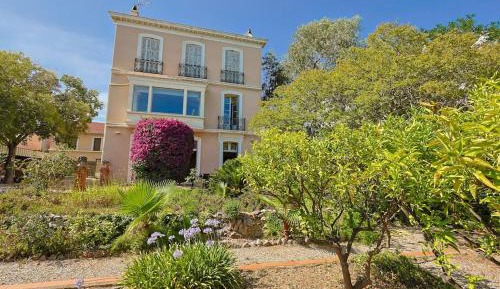Superior Villa