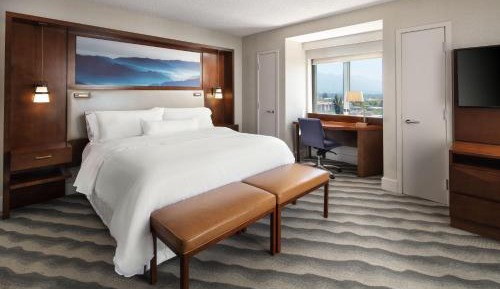 Classic King Guest Room