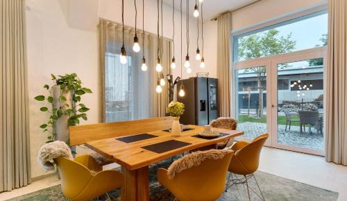 Superior One-Bedroom Apartment