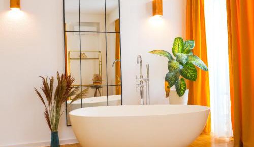 Deluxe Double Room with Bath