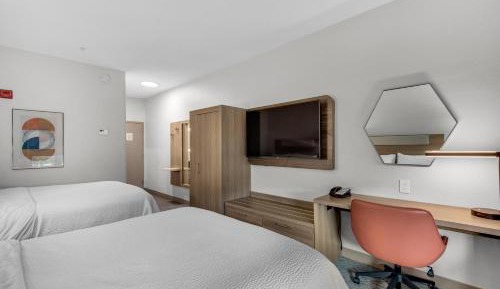 Standard Queen Room with Two Queen Beds