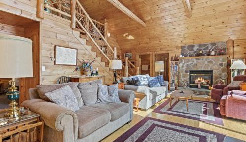 Five Bedroom Holiday Home