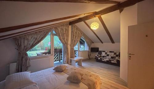 Triple Room with Balcony
