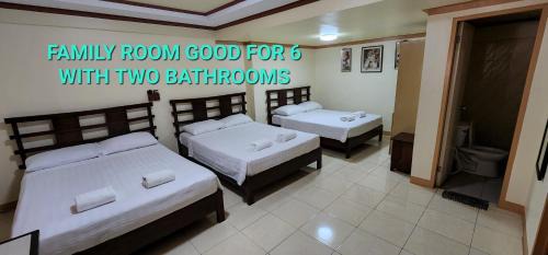 Deluxe Family Room