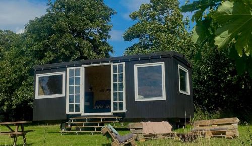 Holiday Home 2