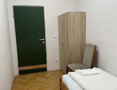 Standard Single Room with Shared Bathroom