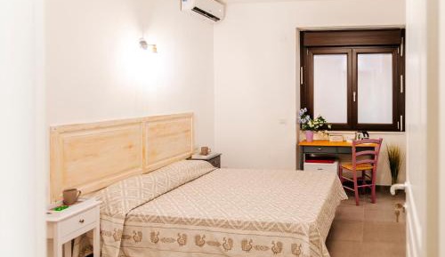 Double or Twin Room with Private Bathroom